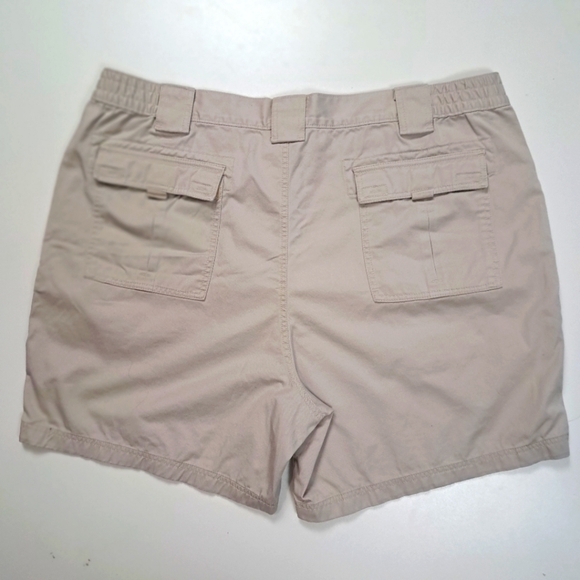 Roundtree & Yorke‎ men's shorts Size 48 brown with pockets - Picture 2 of 9